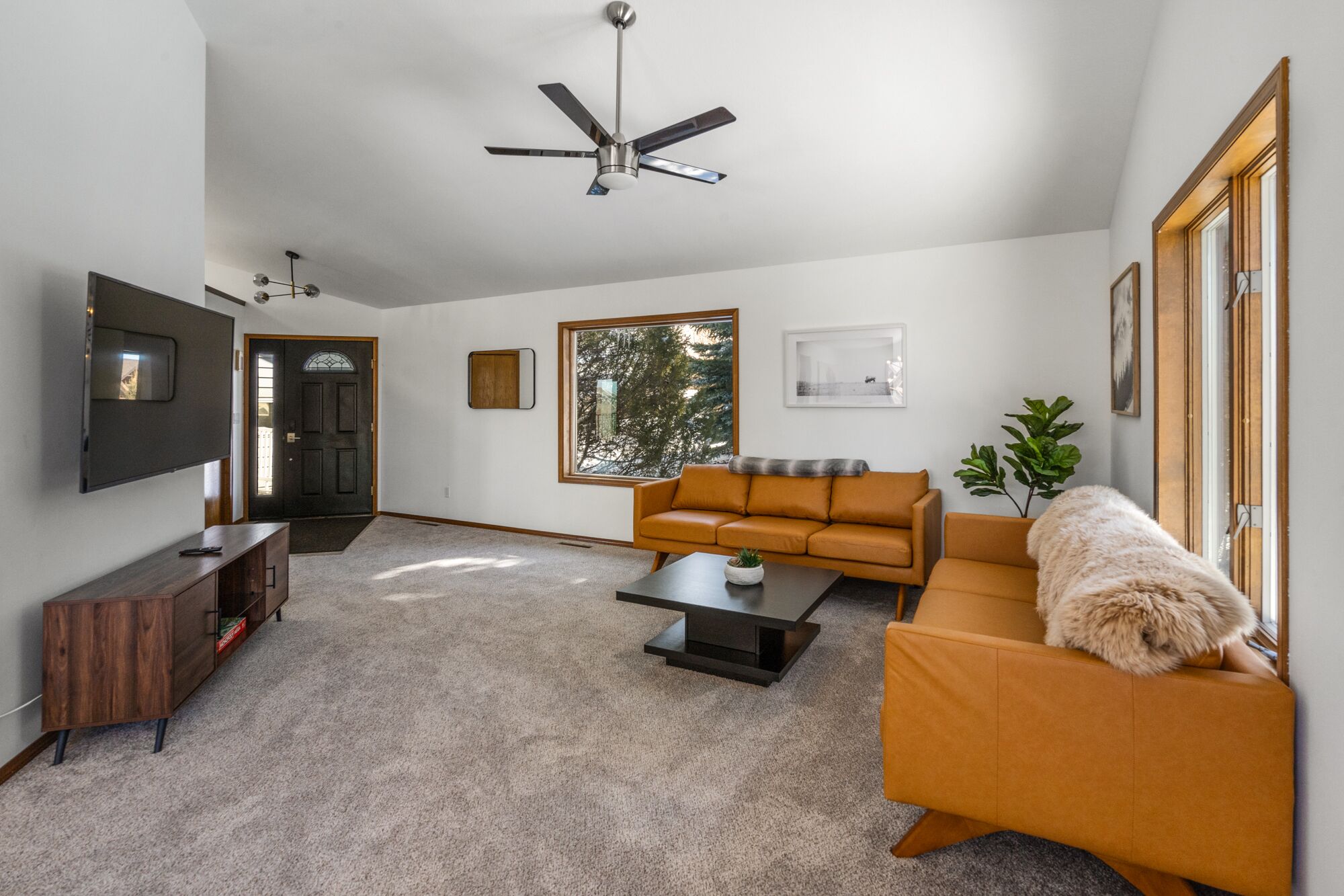 Huffman House: 4  BR, 2.5  BA House in Bozeman, Sleeps 10