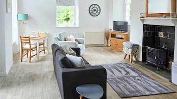 TV, DVD player, streaming services, offices