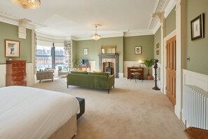 WiFi, bed sheets - Host & Stay | Sandpiper (Saltburn-by-the-Sea)