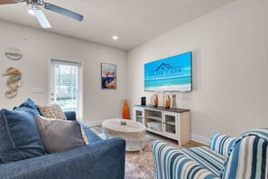 Smart TV, DVD player