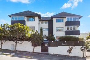 Apartment (2 Bedrooms) | Interior - Manella On Kloof (Cape Town)