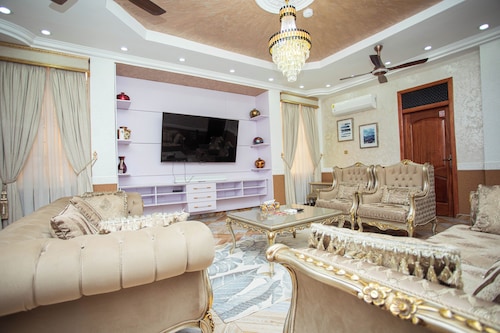 Macoba Luxury Apartments