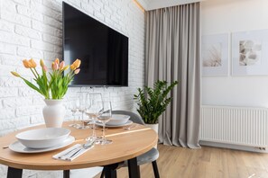 تناول الطعام