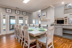 House, 6 Bedrooms | Dining - Tidal Wave - Big And Bold Bayfront Beauty! Perfect For The Whole Family Or Even A Reunion! 6 Bedroom Home by RedAwning (Dauphin Island)