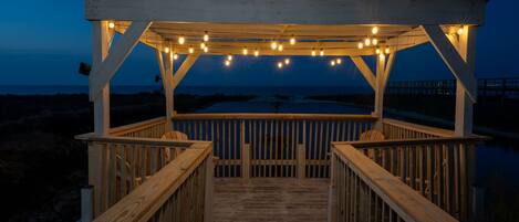 House, 6 Bedrooms | Property grounds