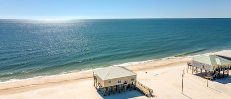 House, 3 Bedrooms | Beach | On the beach, beach towels