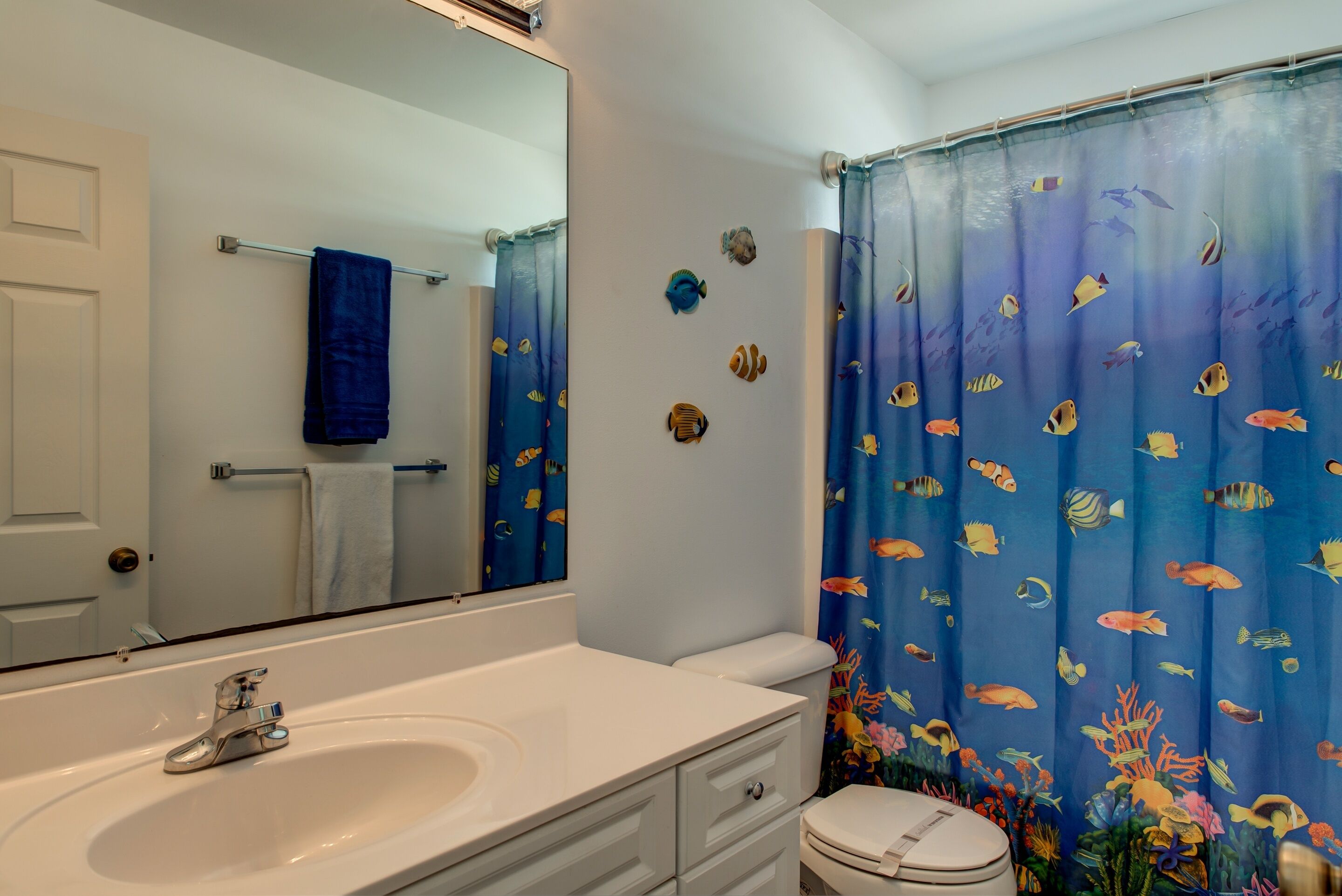 Sandbar - Spacious And Sunny - The Rooftop Crows Nest Offers Unsurpassed Island Views! 3 Bedroom Home by Redawning