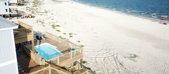 Island Time Iv - Pet Friendly! Private Heated Gulf Facing Pool - Covered Porches And Sundecks - This Amazing Home Has It All! 5 Bedroom Home by RedAwning