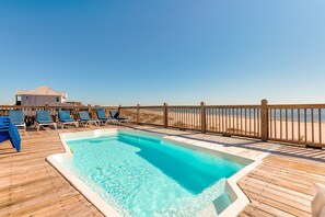 Casa, 5 habitaciones | Piscina | Una piscina climatizada