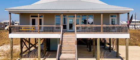 House, 3 Bedrooms | Exterior