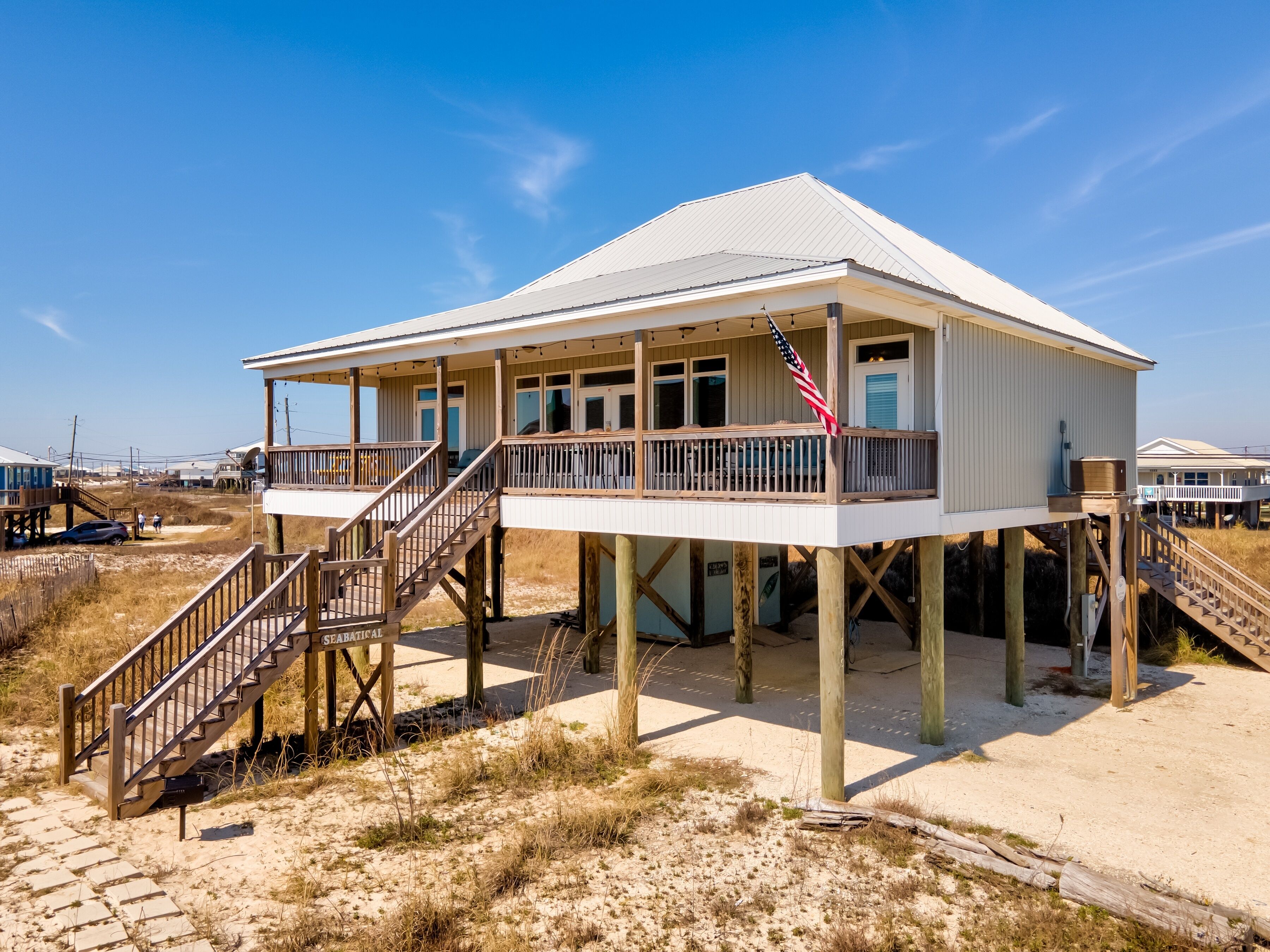 Seabatical - Gulf And Bay Views - Steps To The Water - Enjoy A Family Dinner After A Great Day On The Beach! 3 Bedroom Home by Redawning