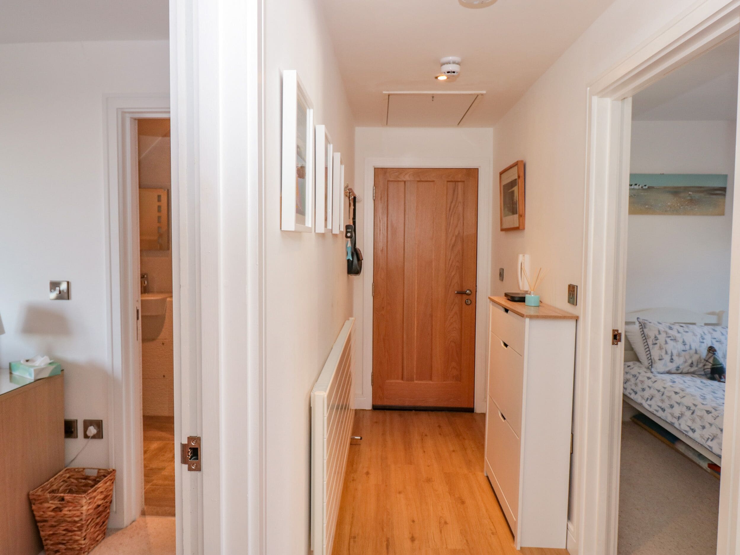 Cottage | 2 phòng ngủ, trang trí khác biệt 