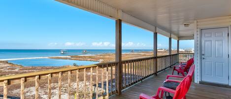 House, 4 Bedrooms | Property grounds