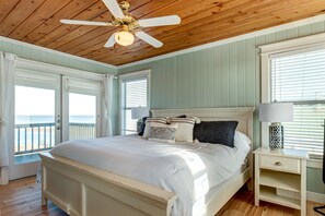 House, 4 Bedrooms | 4 bedrooms, free WiFi - The Bay House - Private Bay Beach! Short Walk To The Water. Outdoor Space Galore! 3 Bedroom Home by RedAwning (Dauphin Island)