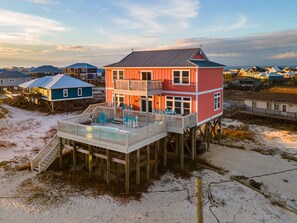 House, 5 Bedrooms | Exterior