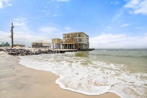 House, 6 Bedrooms | Beach | On the beach, beach towels - Shamrock Shores - Gulf Front West End Pet Friendly Property With Room For Everyone. 3 Master Suites! 6 Bedroom Home by RedAwning (Dauphin Island)