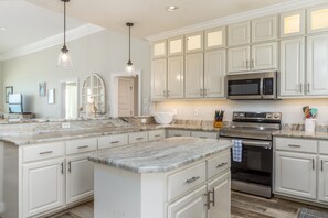 House, 4 Bedrooms | Private kitchen - Pelicans Perch - Half Acre Private Lot Directly On The Gulf Of Mexico. The Perfect Setting For Life Long Family Memories! 4 Bedroom Home by RedAwning (Dauphin Island)