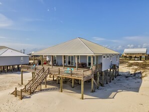 Maison, 4 chambres | Extérieur