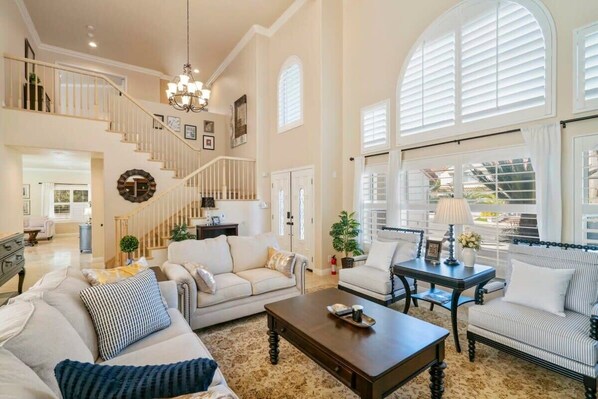 TV, fireplace, offices - @ Marbella Lane - Captivating Home w/Pool (Rowland Heights)