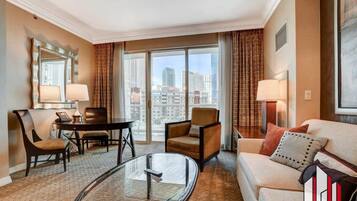 Televisión y oficina