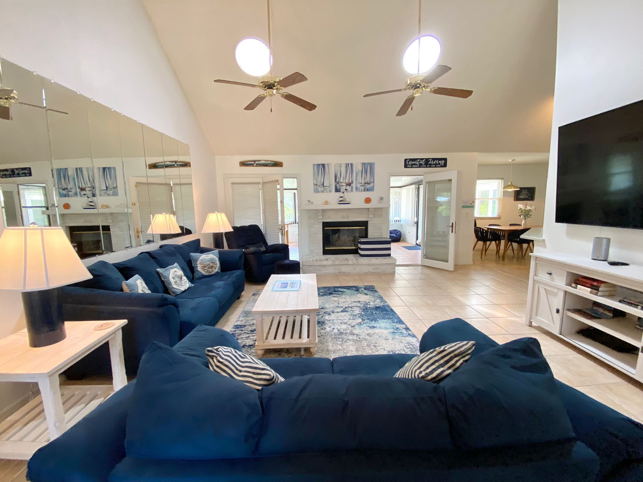 Sail Away - Relaxing, Pet Friendly Beach Retreat with Heated Pool! 