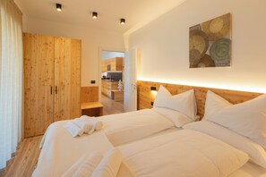 2 bedrooms, in-room safe, free WiFi, bed sheets