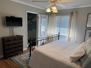 2 多间卧室、熨斗/熨衣板、旅行婴儿床、免费 WiFi