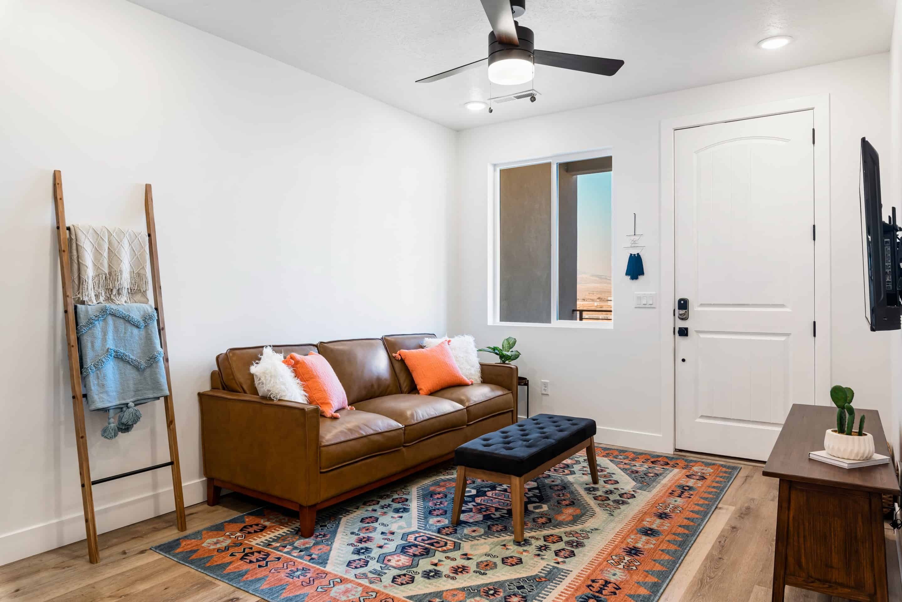 The Suite Spot #101, DESERT COLOR LAGOON AND BEACHES