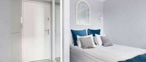 Suite estudio Confort | Área de sala de estar | Televisión