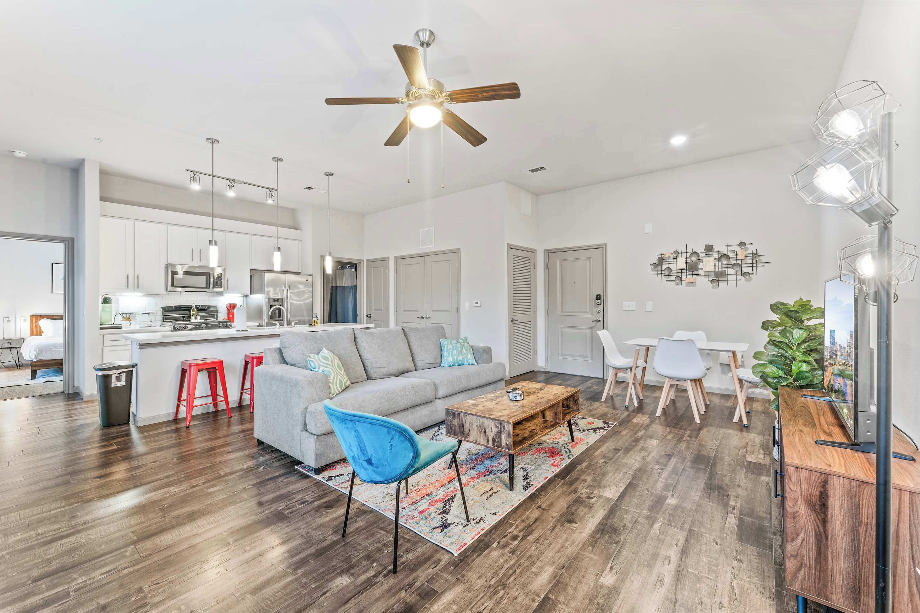 Televisio, työhuone