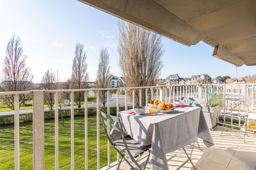 Le P'tit Idéal - Two Bedroom Apartment, Sleeps 4