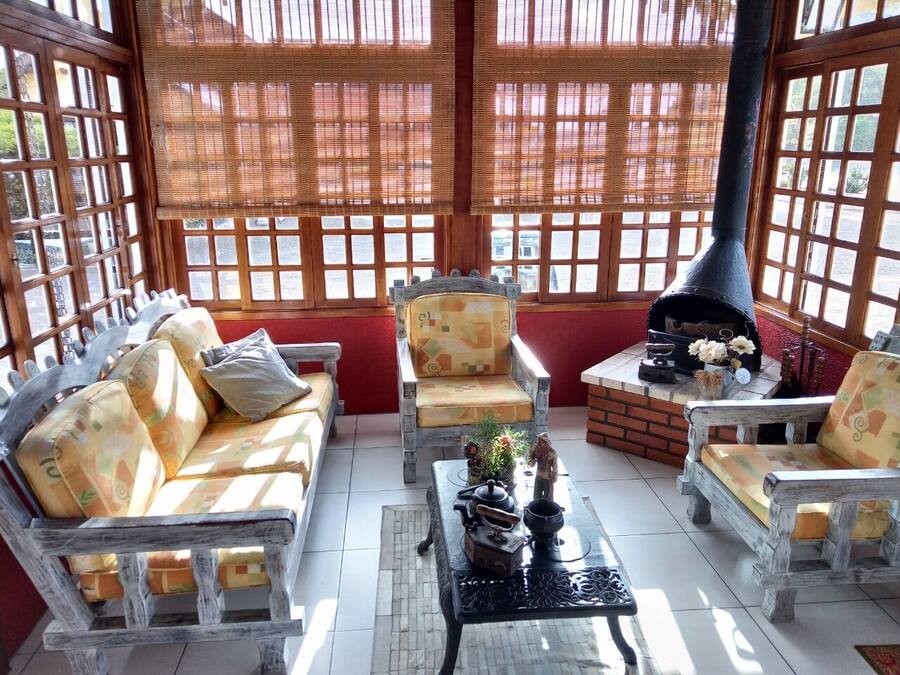 Televisión de 20 pulgadas con canales por satélite