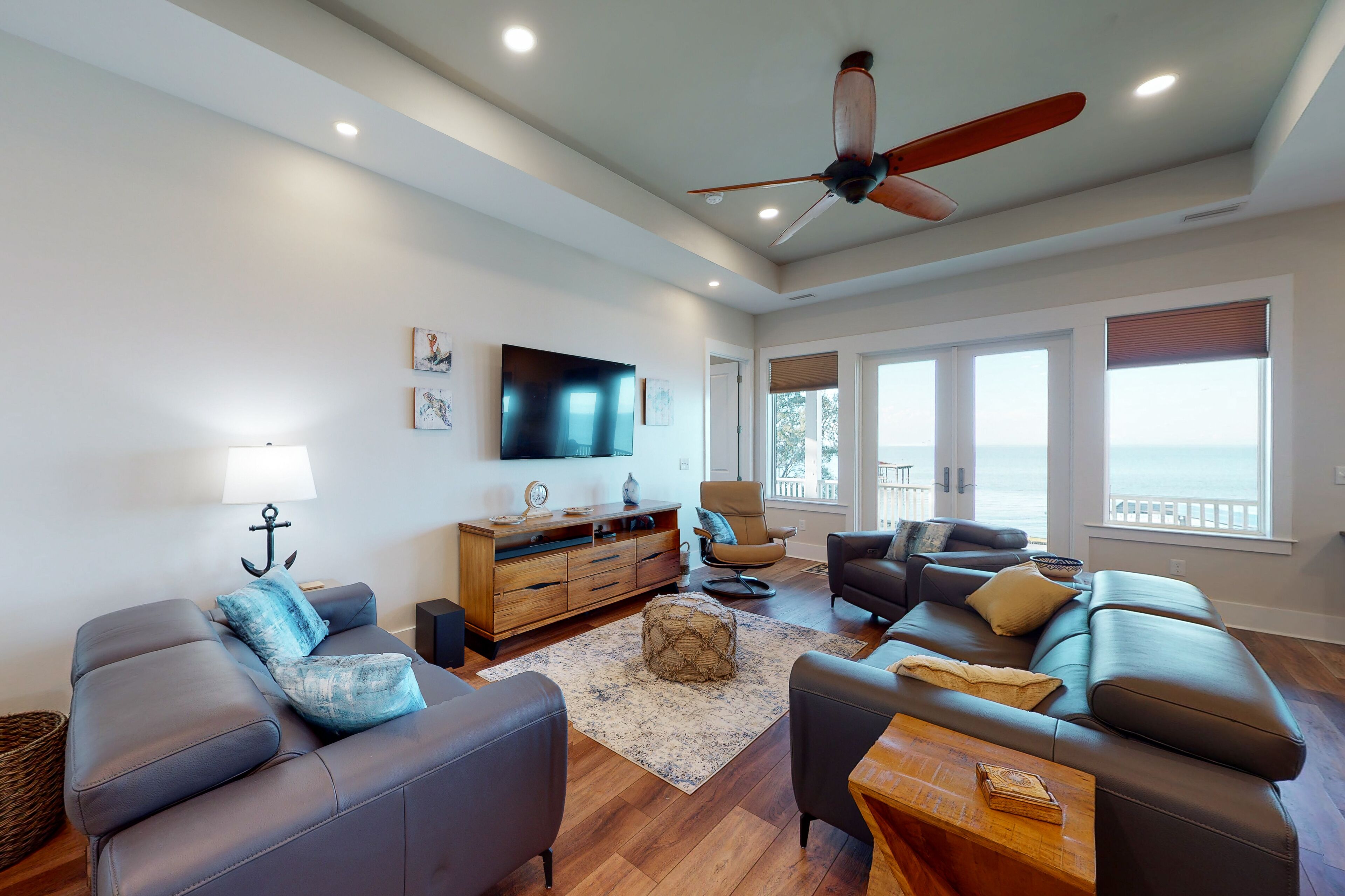 Waterfront beauty w/private dock, deck, patio, central AC & heat (2 systems)