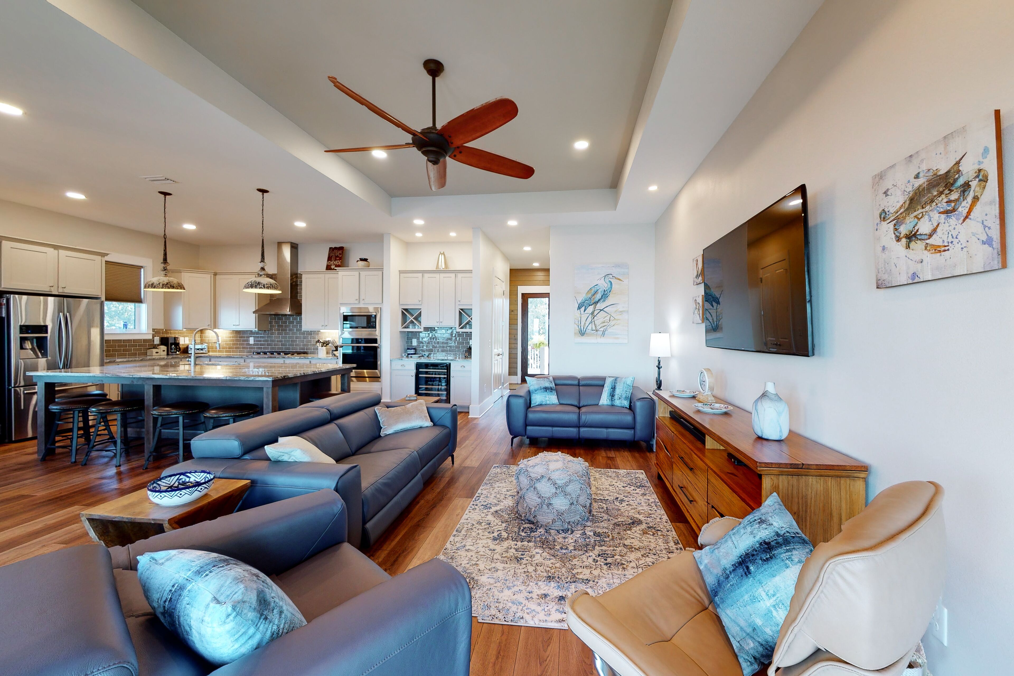 Waterfront beauty w/private dock, deck, patio, central AC & heat (2 systems)