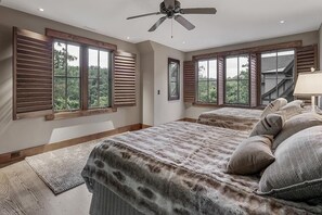 7 bedrooms, iron/ironing board, internet