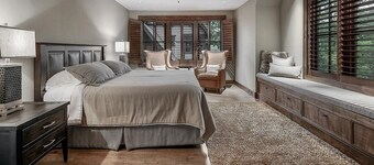 Lakewood Pointe and Guesthouse - Free Railroad Admission + Majestic Views +