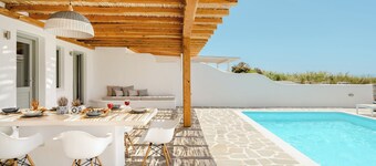 Villa Veroni - Five Bedroom Villa, Sleeps 10