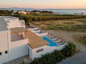 Property grounds - Villa Veroni, Kastraki Beach (Naxos)