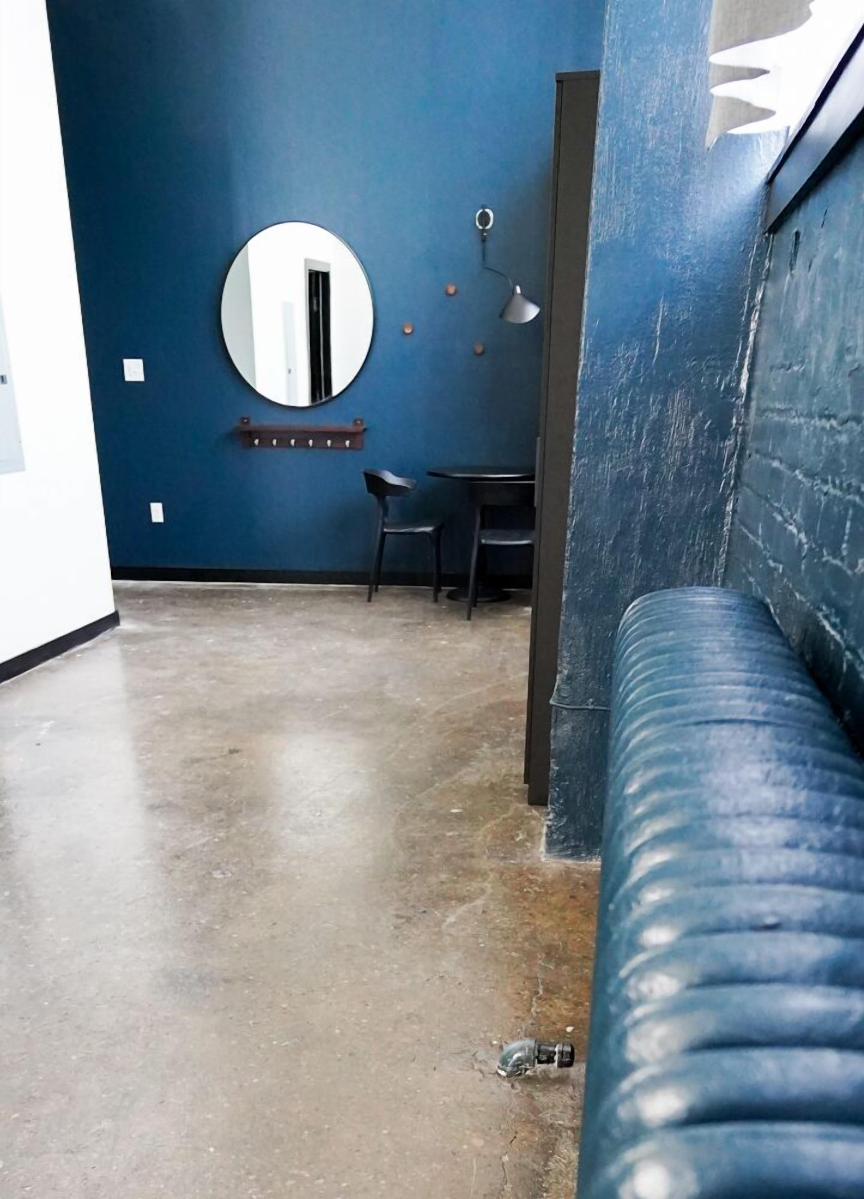 Departamento | 2 habitaciones, cortinas blackout y tabla de planchar con plancha 