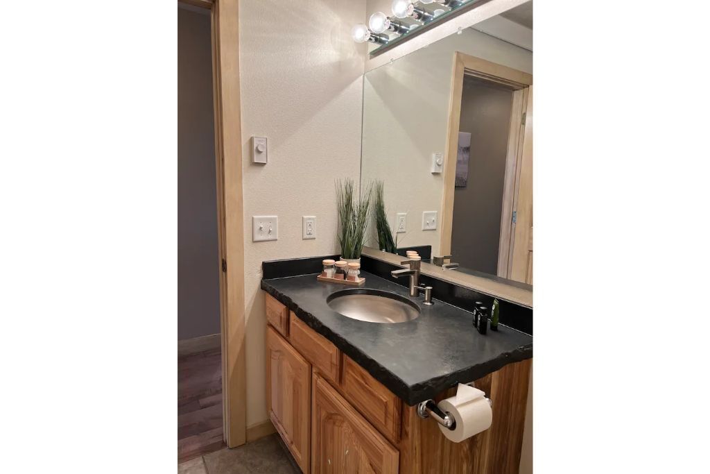 Aspen Grove, Elite Farmhouse with Full Concierge