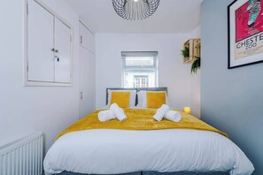 2 bedrooms, iron/ironing board, travel crib, WiFi