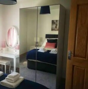 5 Schlafzimmer