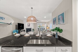 公寓客房 (6903 N Lagoon Dr #51) | 外觀