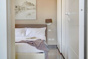 1 bedroom, iron/ironing board, free WiFi, bed sheets - Colosseo Gardens - C11 (Rome)