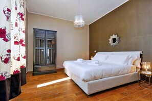 2 bedrooms, iron/ironing board, free WiFi, bed sheets - Monti Apartments - M18 (Rome)