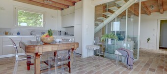 VIGNETO DI MONTEFREDDO - Large Two Bedroom S/L...