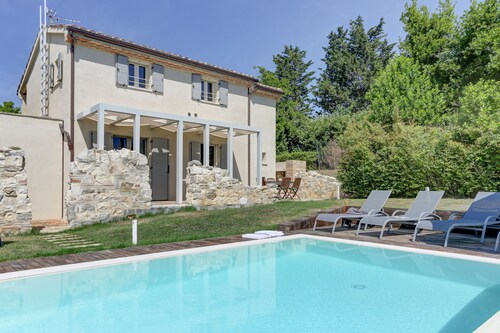 VIGNETO DI MONTEFREDDO - Two Bedroom Split Level