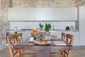 Dining - Villa Vetta Marina - Two Bedroom Ai Piani (Sirolo)