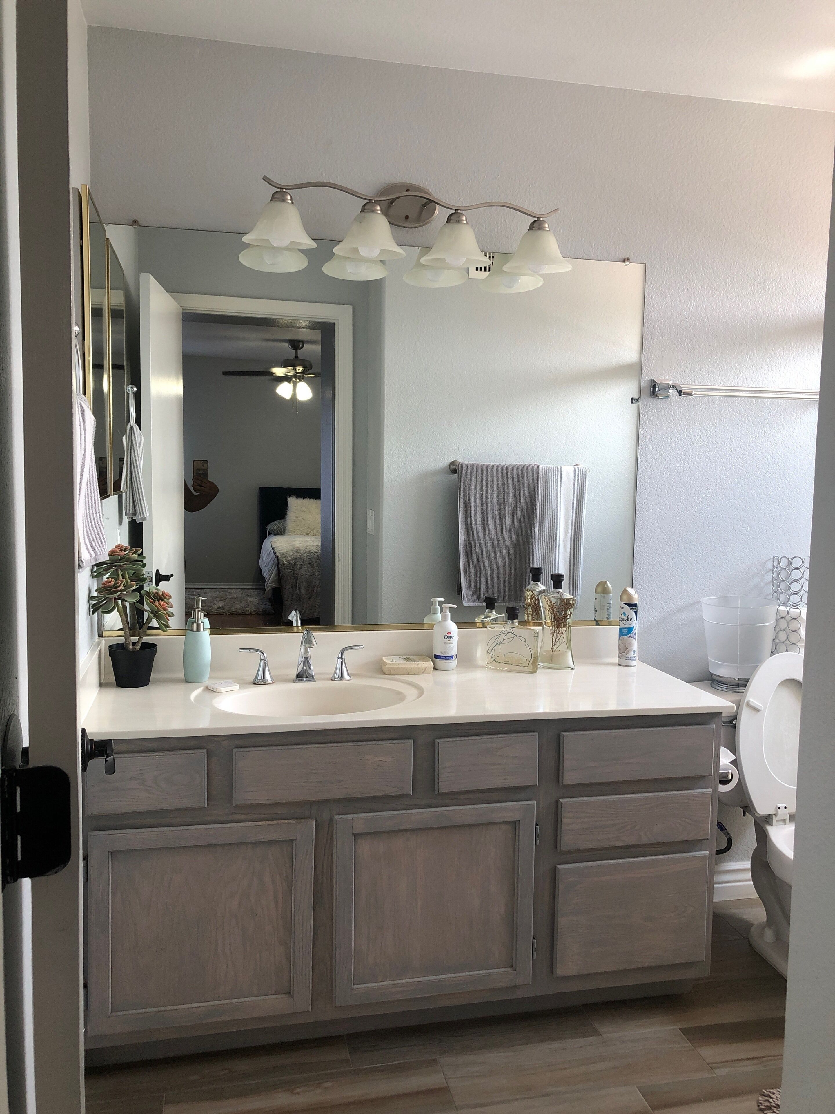 Beautiful Home across from State Farm Stadium & Westgate entertainment district.