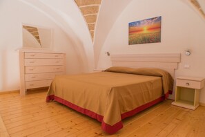 Ameublement personnalisé, lits bébé (en supplément), Wi-Fi gratuit